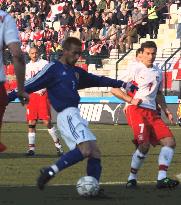 (1)Japan stun Poland 2-0 in World Cup warm-up